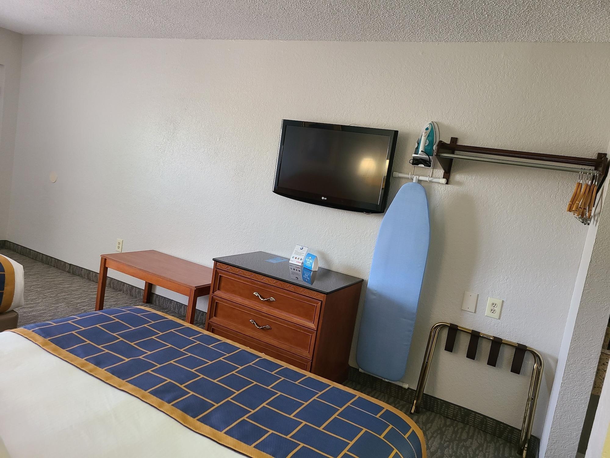 Quality Inn & Suites Orlando East - Ucf Area Alafaya Εξωτερικό φωτογραφία