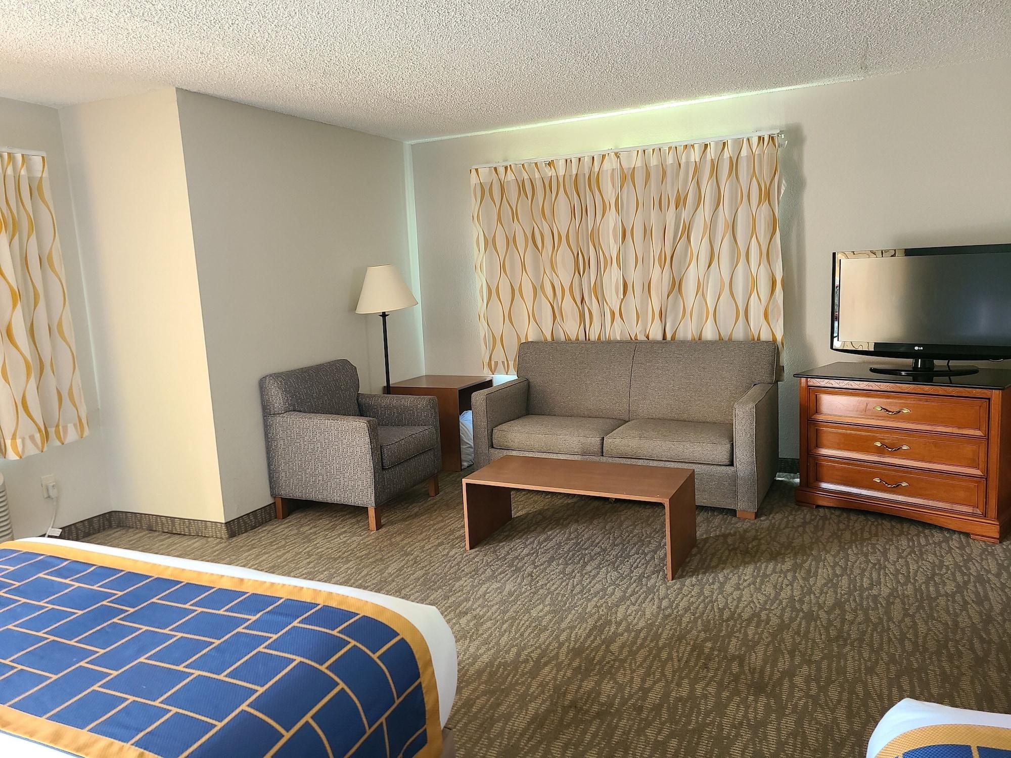 Quality Inn & Suites Orlando East - Ucf Area Alafaya Εξωτερικό φωτογραφία