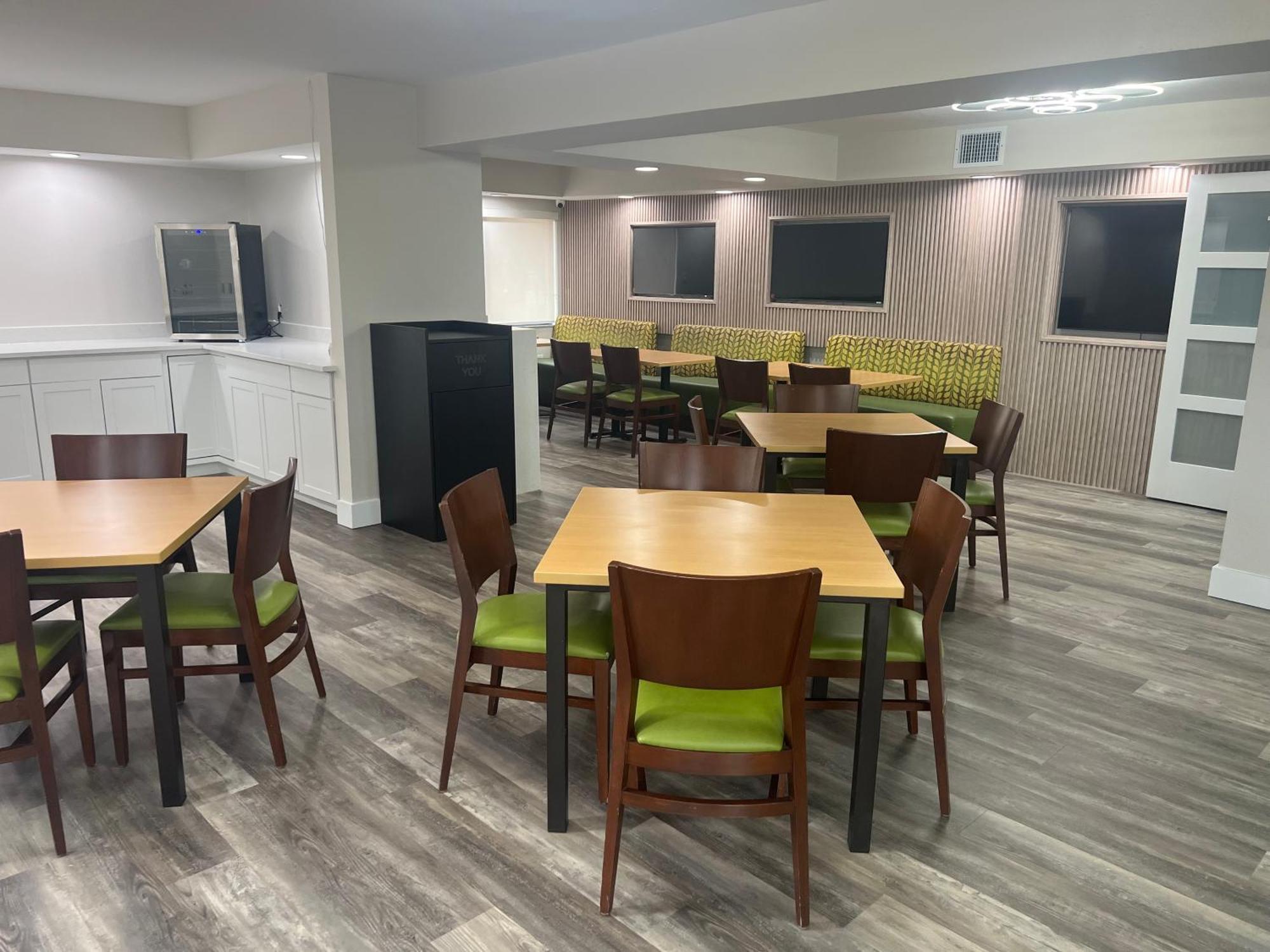Quality Inn & Suites Orlando East - Ucf Area Alafaya Εξωτερικό φωτογραφία