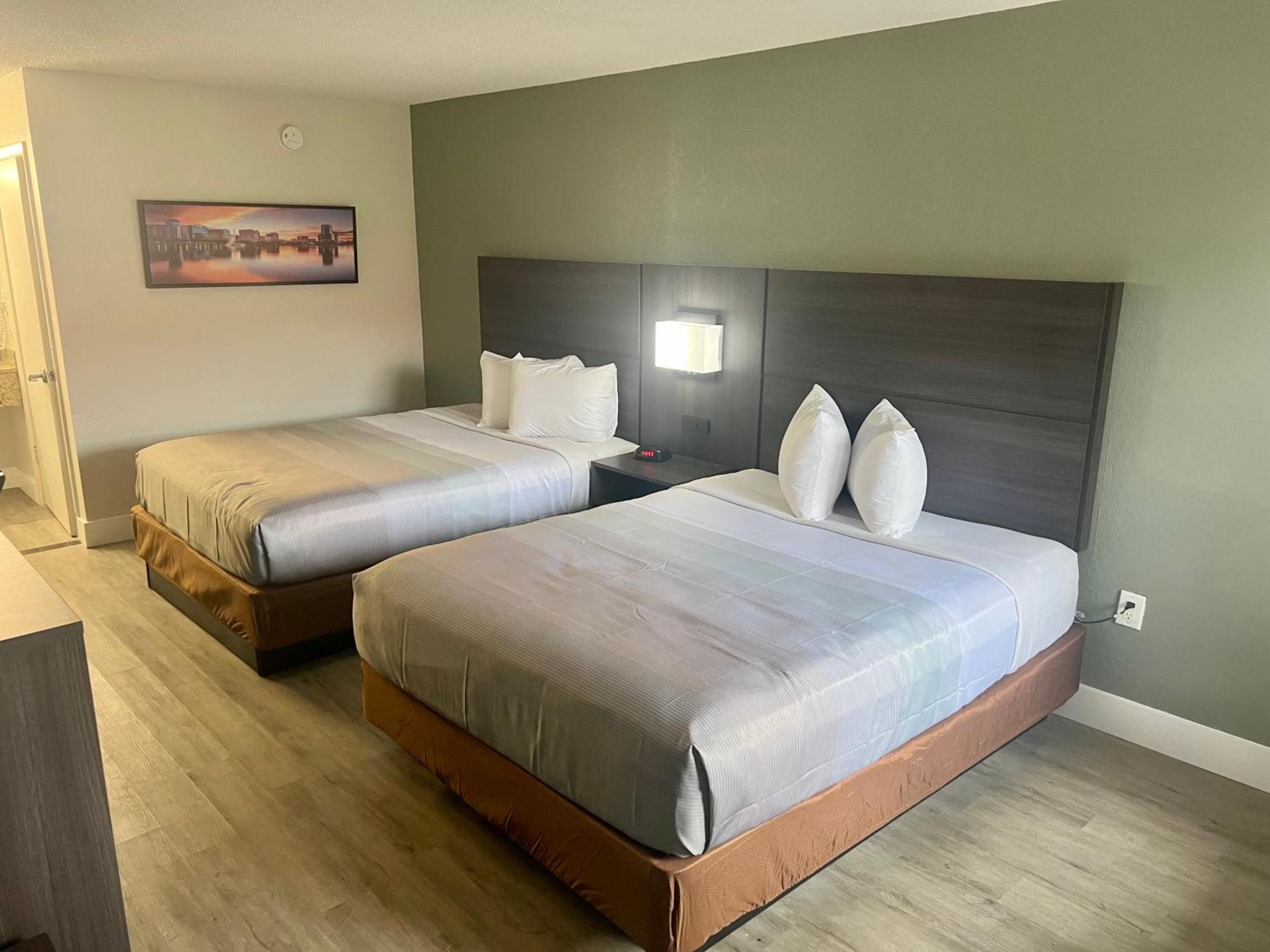 Quality Inn & Suites Orlando East - Ucf Area Alafaya Εξωτερικό φωτογραφία