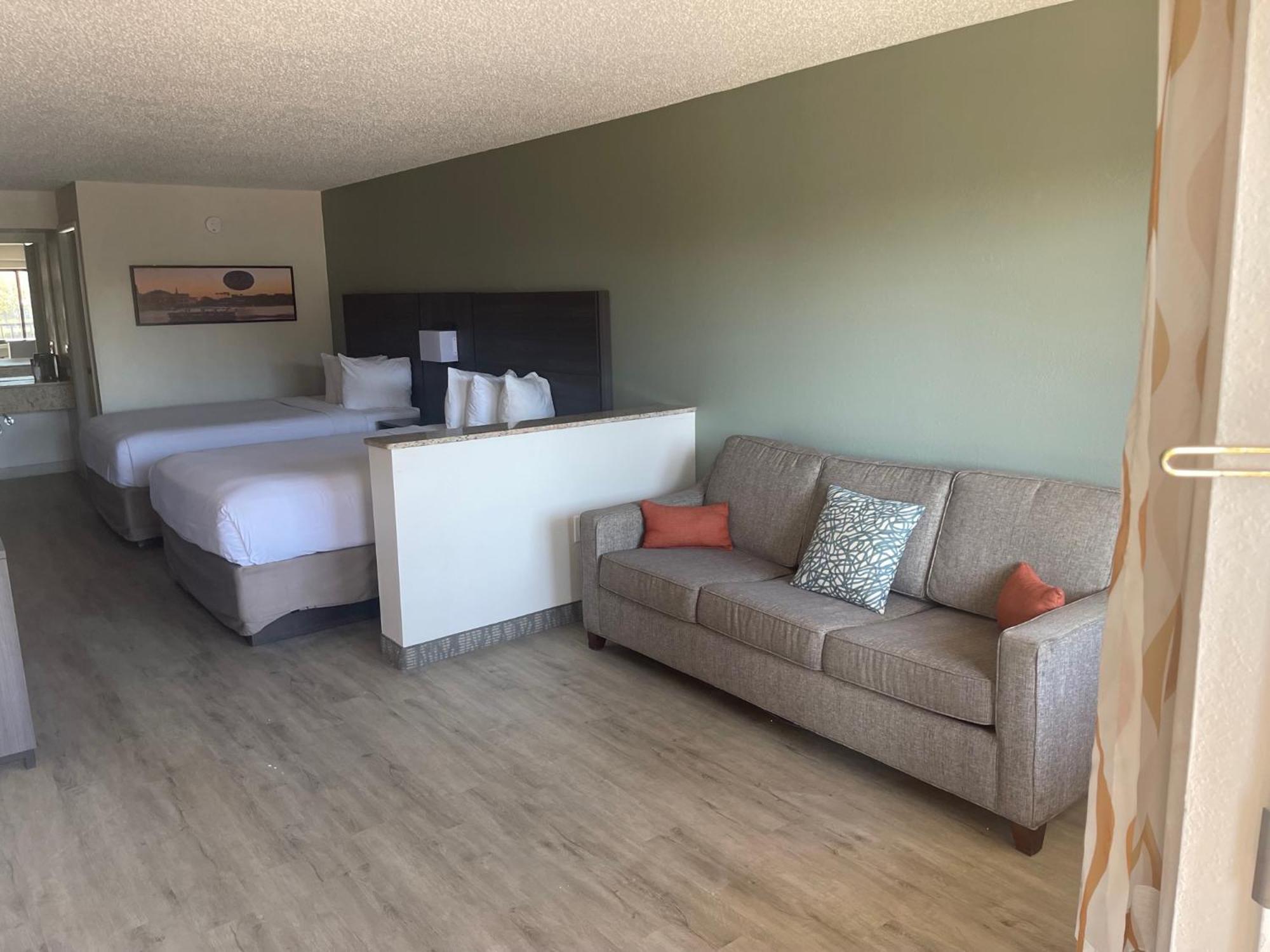 Quality Inn & Suites Orlando East - Ucf Area Alafaya Εξωτερικό φωτογραφία