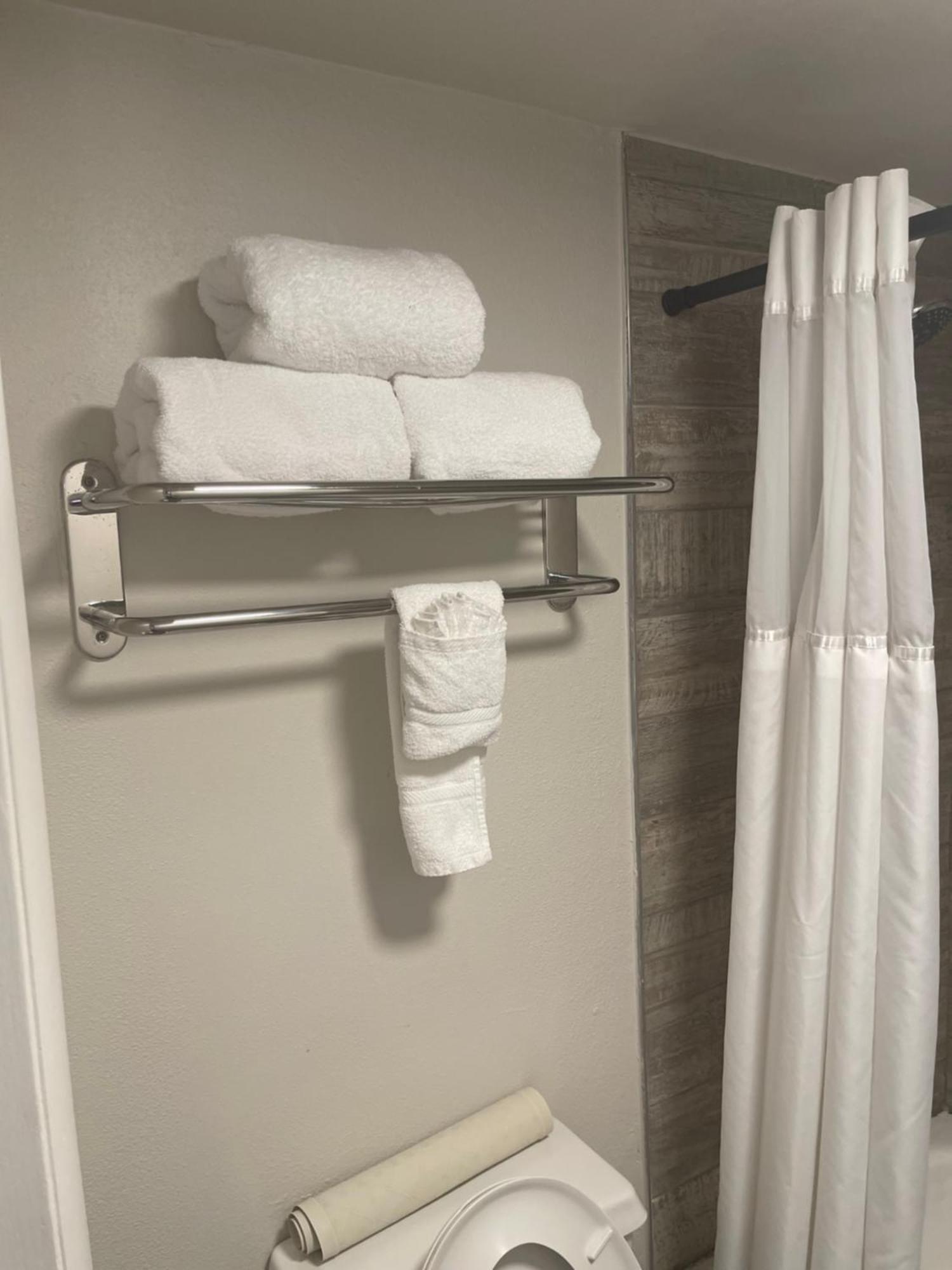 Quality Inn & Suites Orlando East - Ucf Area Alafaya Εξωτερικό φωτογραφία